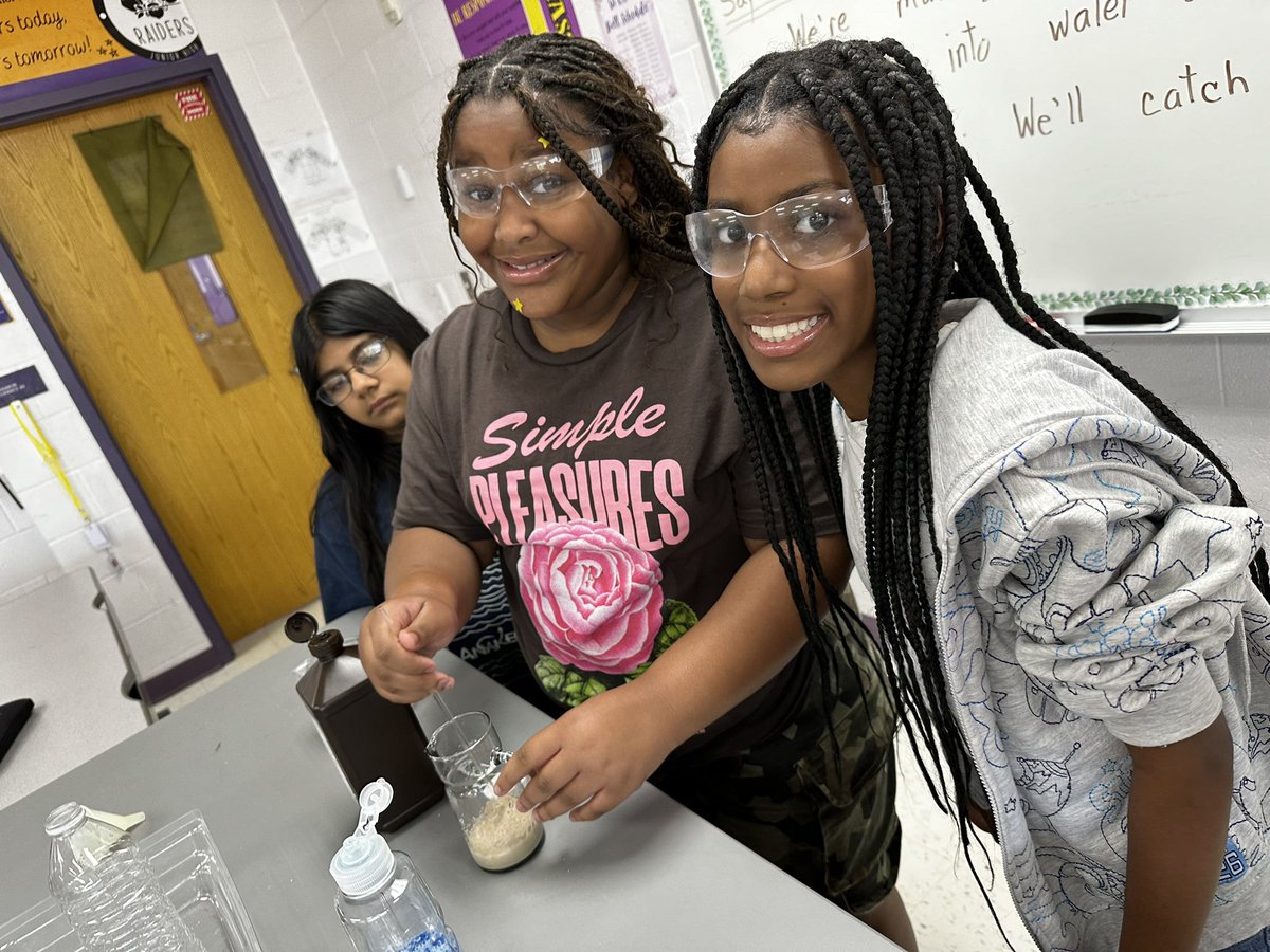 Mrsknadeau's tweet photo. 🎉 The day has arrived @RaidersofWRJH @ReynSchools!  Students dove into the fascinating world of chemical reactions with their elephant toothpaste experiment!🧪✨ Who is excited to see science and action? #ElephantToothpaste  #ScienceFun https://t.co/dFNIi5pq8U