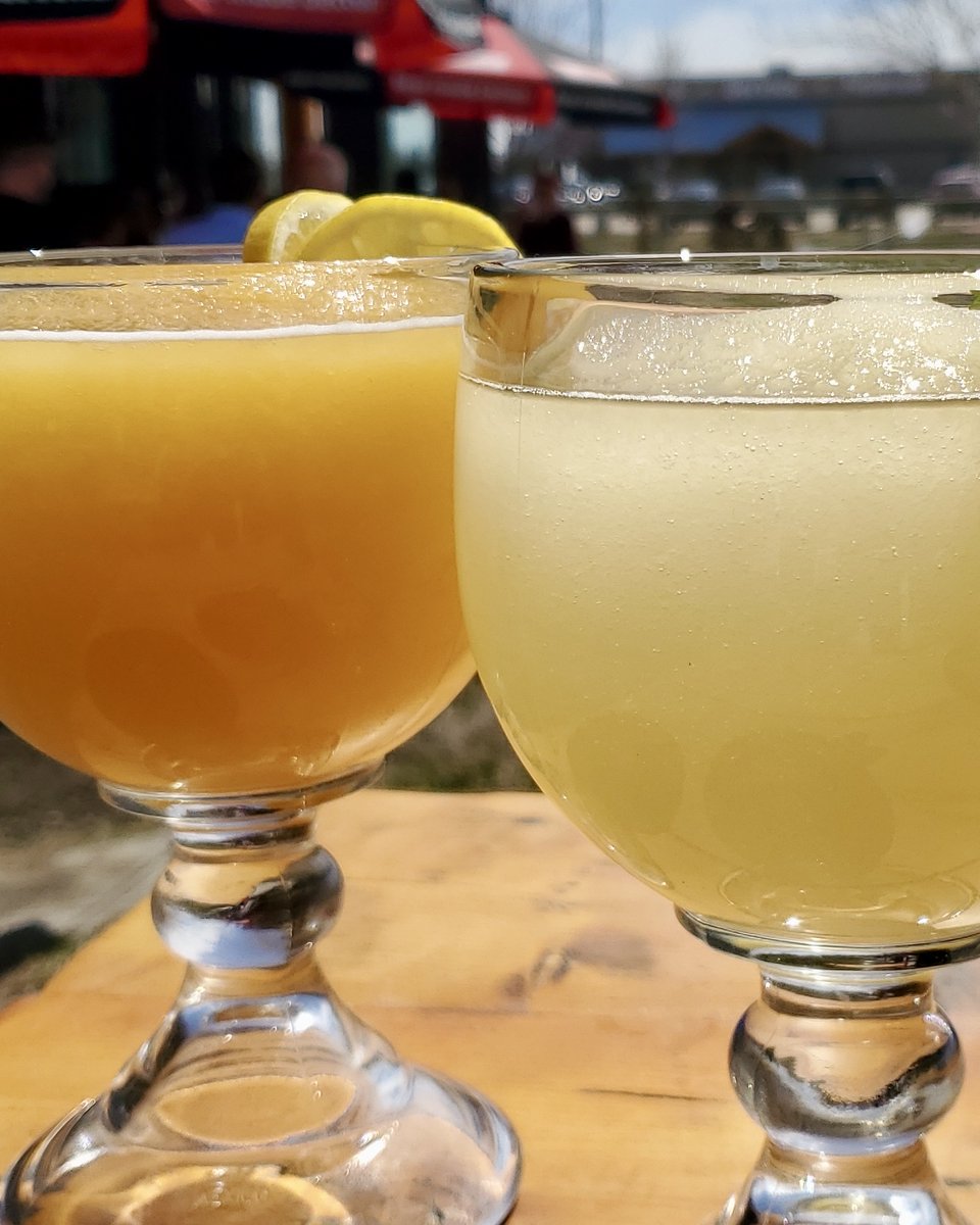 big_sky_bbq's tweet photo. You should have that margarita that you have been thinking about all day!
#Margarita #lime #peach #strawberry #beef #meat #yum #cocktail #beer #brisket #slushy #tequila #triplesec #yum #local #smoked #smoker #bbq #texas #texasbbq #calgary #yyc https://t.co/zowiV0KD2w
