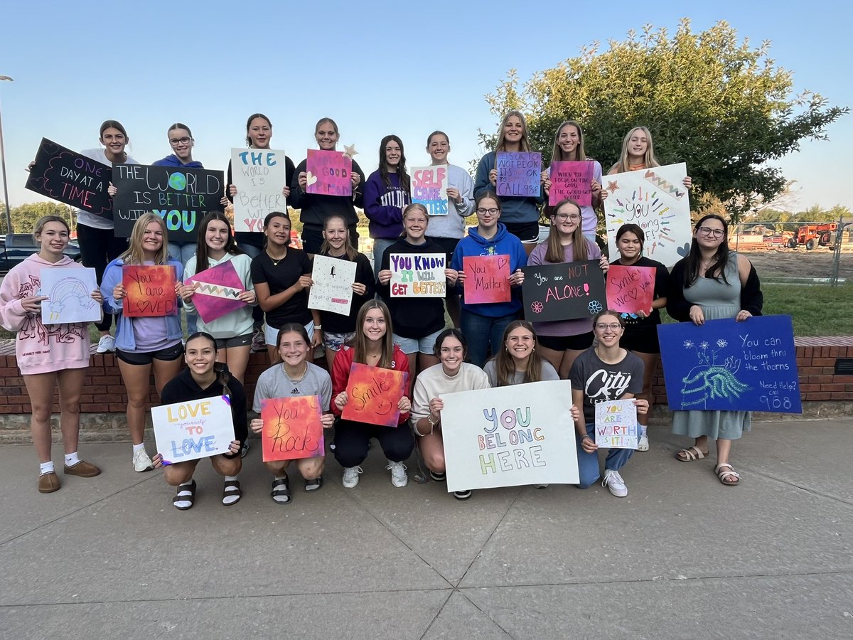 A week of spreading awareness and seizing the awkward with conversations around suicide prevention! 
Mindful Moments 
Suicide Prevention Tools 
Stickers &amp; notes at lunch 
Morning greetings from Friends of Rachel 
#friendsofrachel
 #SuicideAwarenessMonth #YouMatter #swathers