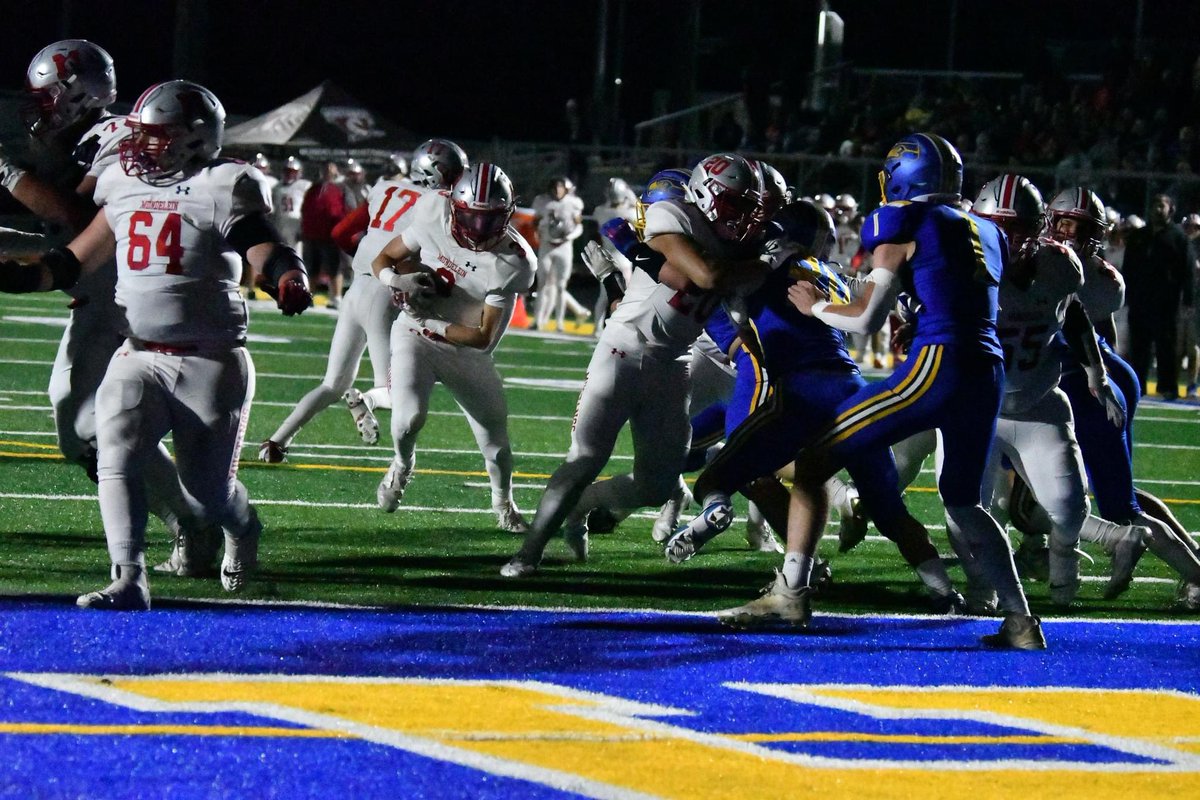 Good team win last week. Close game but came out with the win. Personal stats: 

13 tackles (5 solo)
11 Carries for 49 yards 
2 rushing TD’s