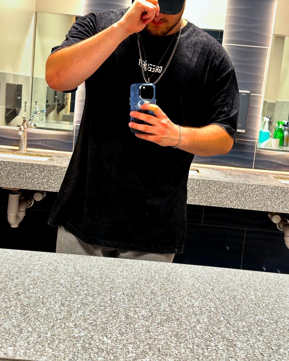 MercDestroyer's tweet photo. No risk, no story… 📝

I’m excited to announce I am now sponsored by the amazing @GreekFitllc gym brand. 

From the very beginning I wanted to be part of the brand.  Not to just represent but to help push the brand to new heights!

You can use code “Merc” for 20% off your orders https://t.co/V82rt7rtjw