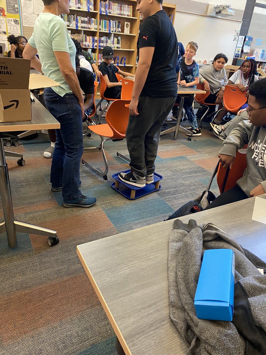 tzelwin's tweet photo. Scholars @OrchardSTEM @CLEMetroSchools are investigating Cities of the Future, starting with experiments on a building’s foundation. https://t.co/UC9UwphAq8