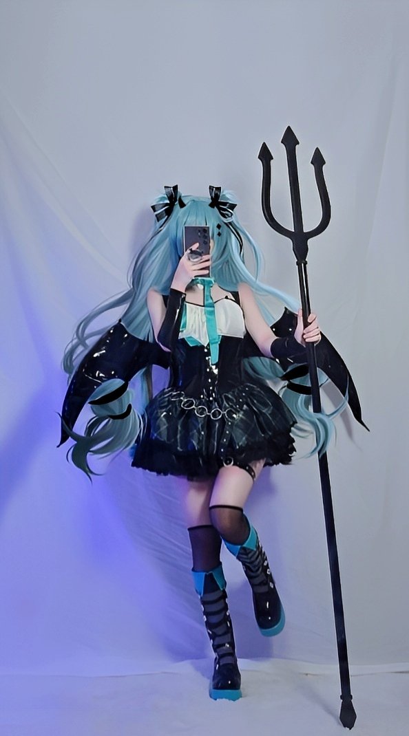 dxm1cos's tweet photo. #Miku #mikucosplay #Cosplay #rascalmiku https://t.co/NkmAjDGn4N