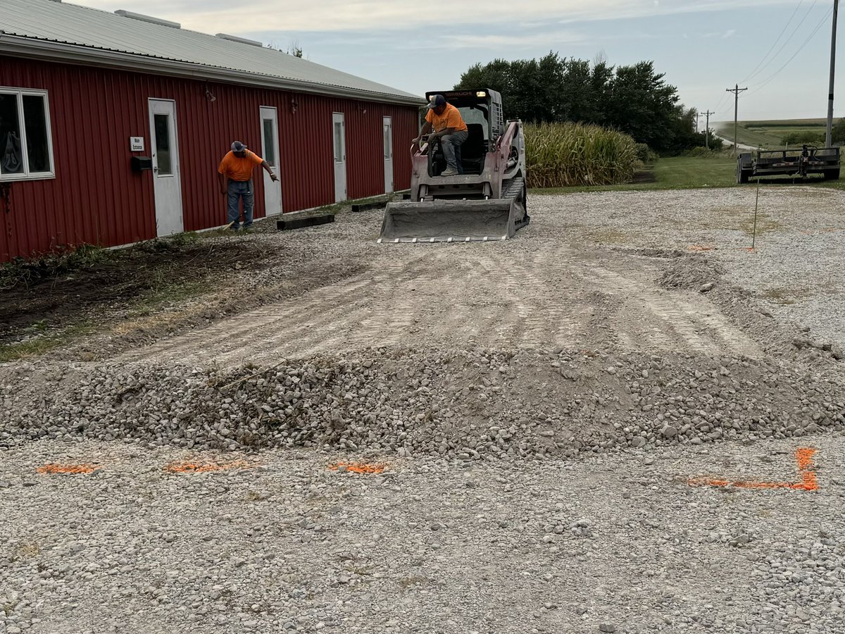 ISUField Extension Education Laboratory (@isufieldlab) on Twitter photo Construction is underway at Field Extension Education Laboratory.  #AgricultureAndFarming  #ISUagronomy Construction is underway at Field Extension Education Laboratory.  #AgricultureAndFarming  #ISUagronomy