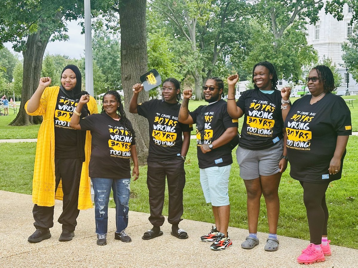 CDET_'s tweet photo. Today, on the 30th anniversary of the 1994 crime bill, we join forces with PCSF and other advocates at the freedom rally to demand justice and change! https://t.co/7zZcvXHPCu