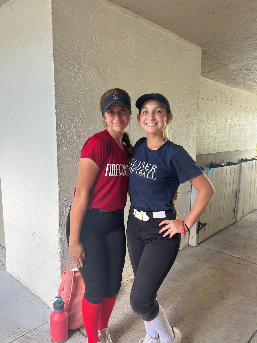 ScarlettG_18's tweet photo. Had a great time working out at Keiser today🩶🩵🤍
@AlexalysTorres @Keiser_Softball @jpryorKeiserSB https://t.co/fyluDU44gd
