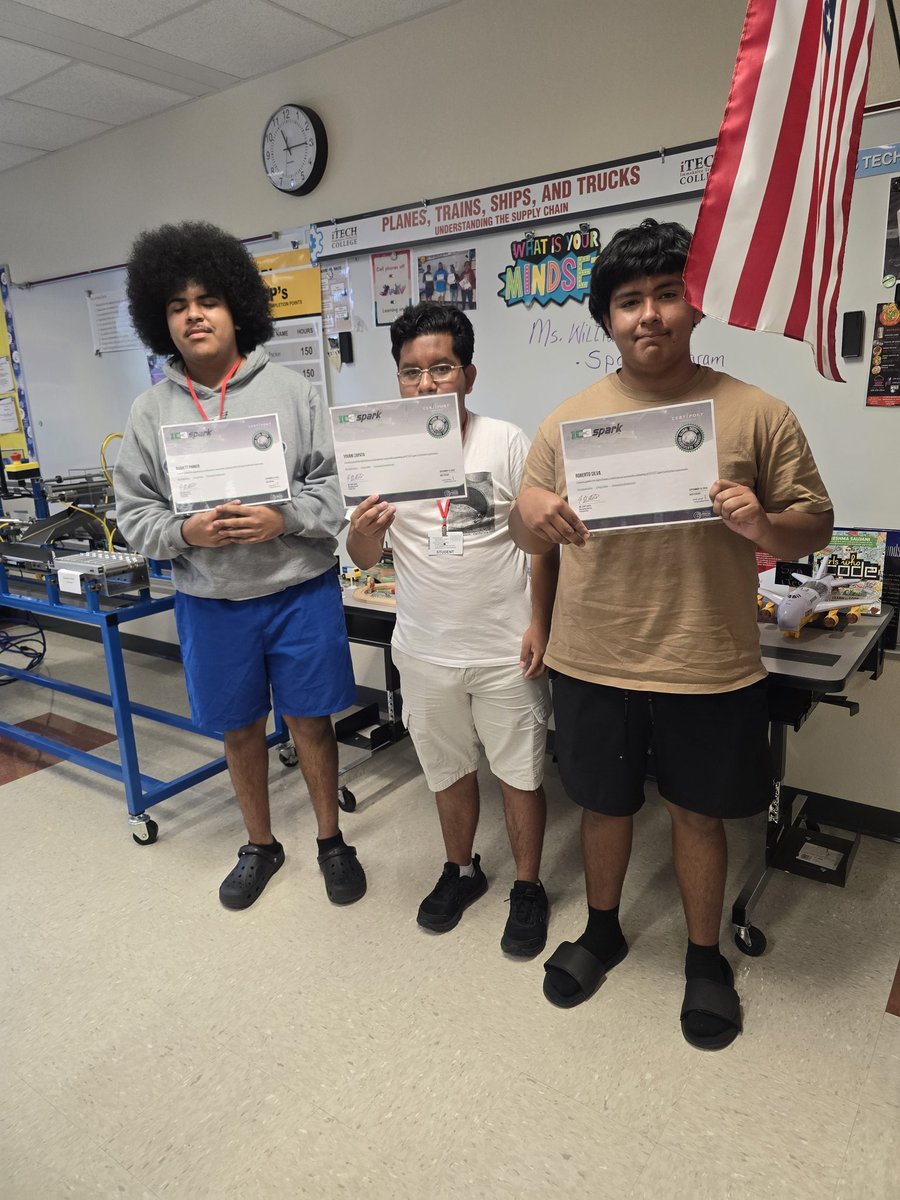 MsDeLuca_iTECH's tweet image. More certifications. So proud of these amazing students @iTECH_College @collierschools @CCPS_CTE @Indians_IHS @ImmokaleeFound