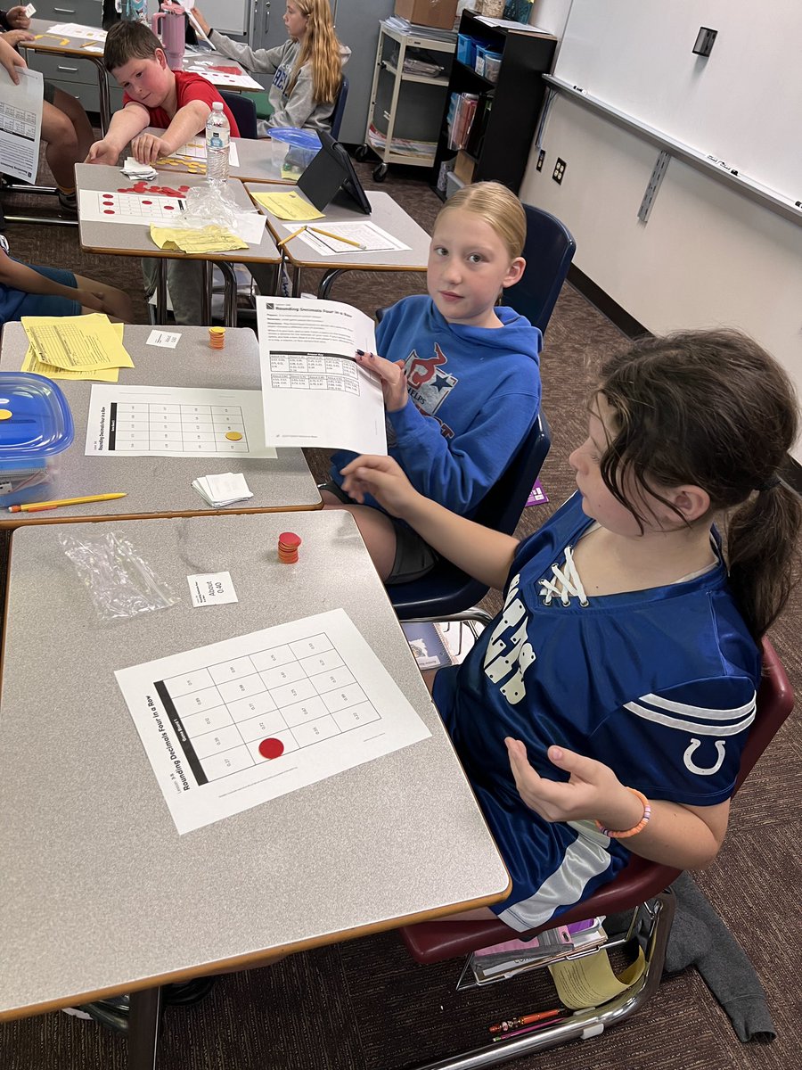 MrsWarner5th's tweet photo. I love days when we have time for math board games! 💙💛
#Proud2bMIS #1GC https://t.co/nCnHPCnPu6