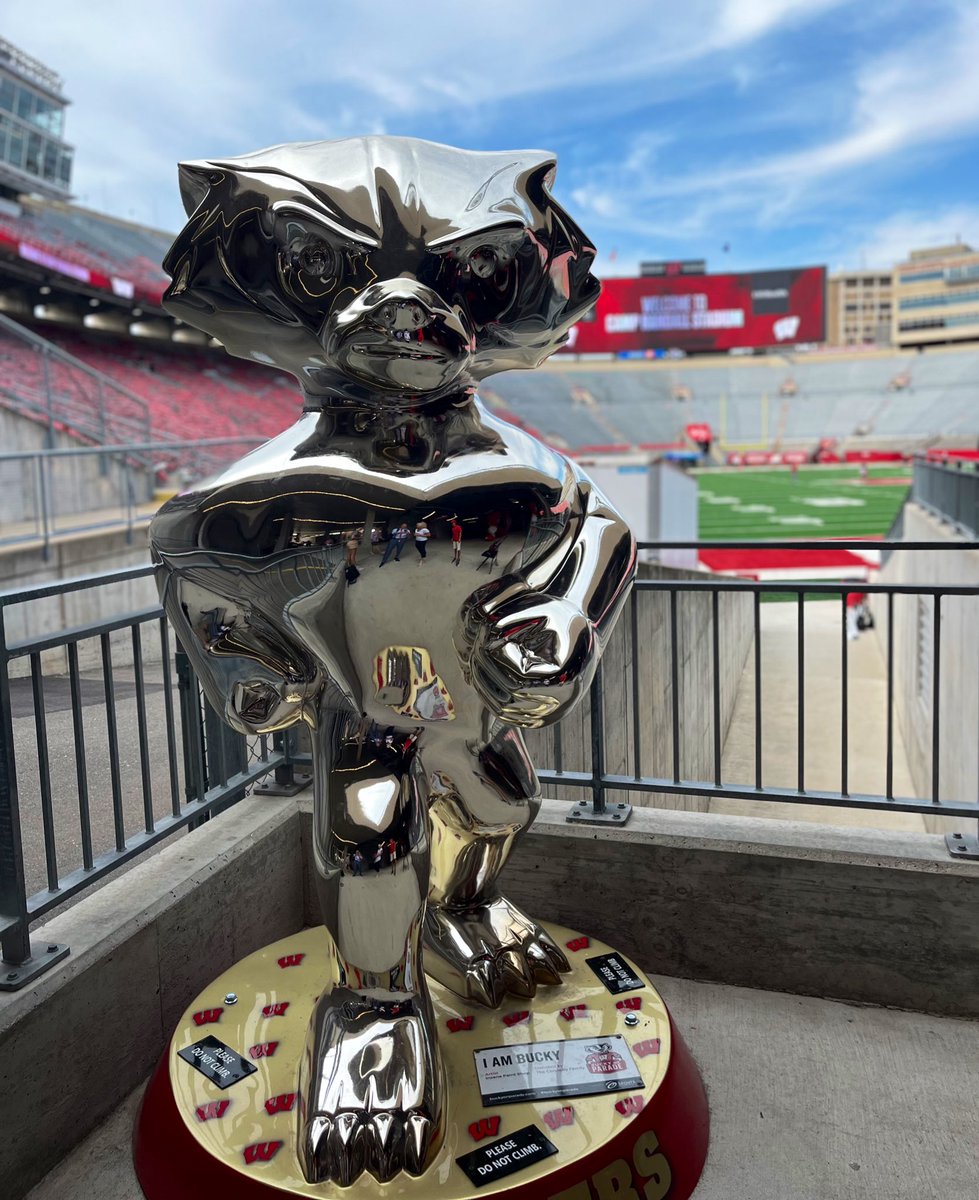 Hey Bucky, Team <a href="/BNKonFOX/">Big Noon Kickoff</a> wants to know if you can 🛑 <a href="/markingramII/">Mark Ingram II</a> tomorrow❓❓