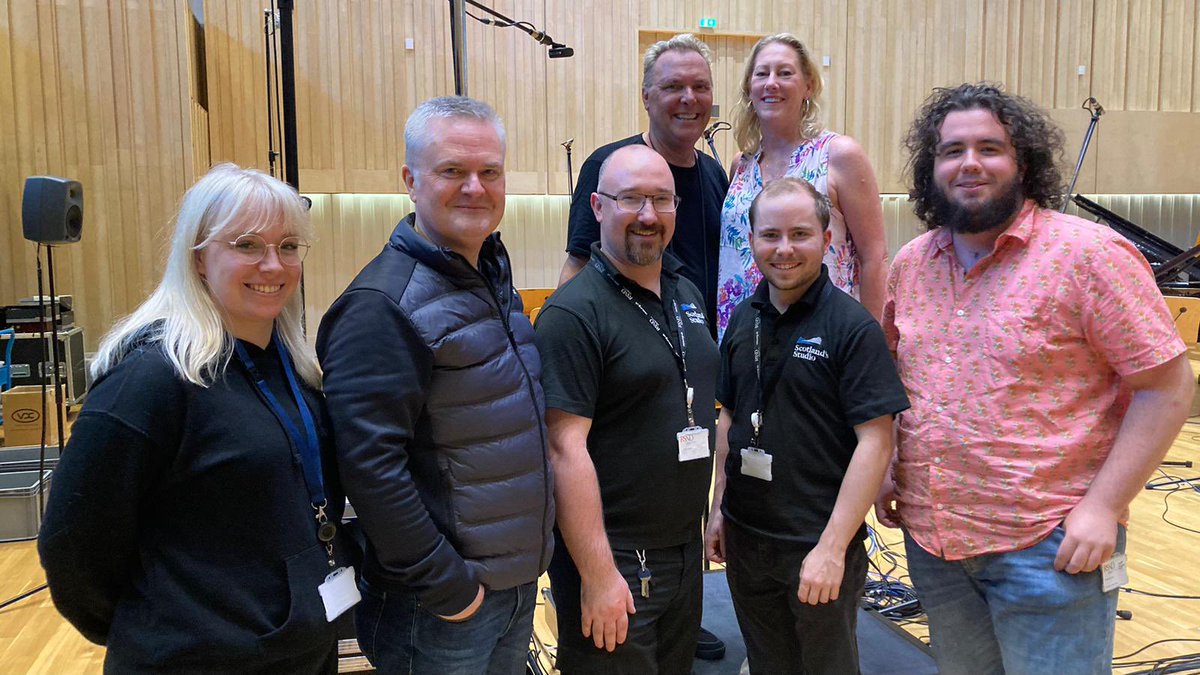 LPFilmMusic's tweet image. The booth team for “Abbott &amp;amp; Costello Meet Frankenstein”, with Bill (cond/orchestrator) and Anna (orchestrator) Stromberg.

It’s been a such pleasure to be back in Glasgow working with the incredible @RSNO on another recording for @IntradaCDs 😊

#recording #producing #filmmusic