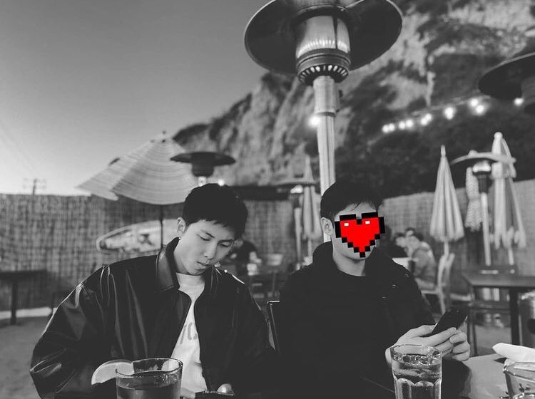 uhnamjoon's tweet photo. the story the emojis tell is actually killing me https://t.co/cOdonwEUUi
