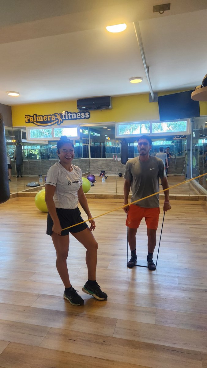 Dos lindas semanas en 🇩🇴 alcanzando semifinales en ambas y recuperando las sensaciones que tanto esperaba.

Agradecida por cada paso, cada aprendizaje, y emocionada por lo que está por venir. El trabajo sigue dando frutos, y el camino se ilumina nuevamente.
