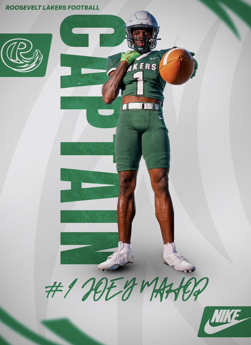 Roosevelt University Football tweet media