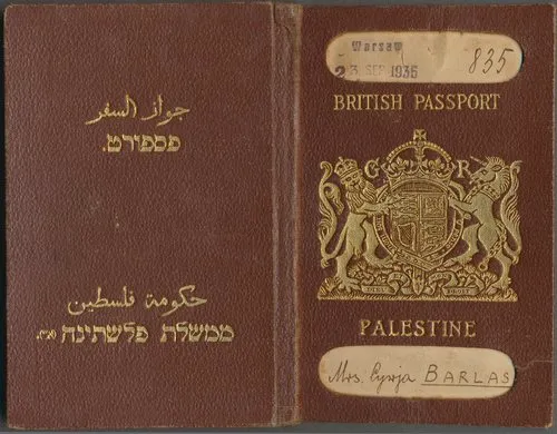 VerminusM's tweet photo. People love to show Palestinian passports as evidence of a Palestinian state before the establishment of Israel. They never show the full cover, however. Perhaps because it says "British Passport" on the front and "Land of Israel" (א"י) in Hebrew on the back. https://t.co/ojZlhoQfpJ