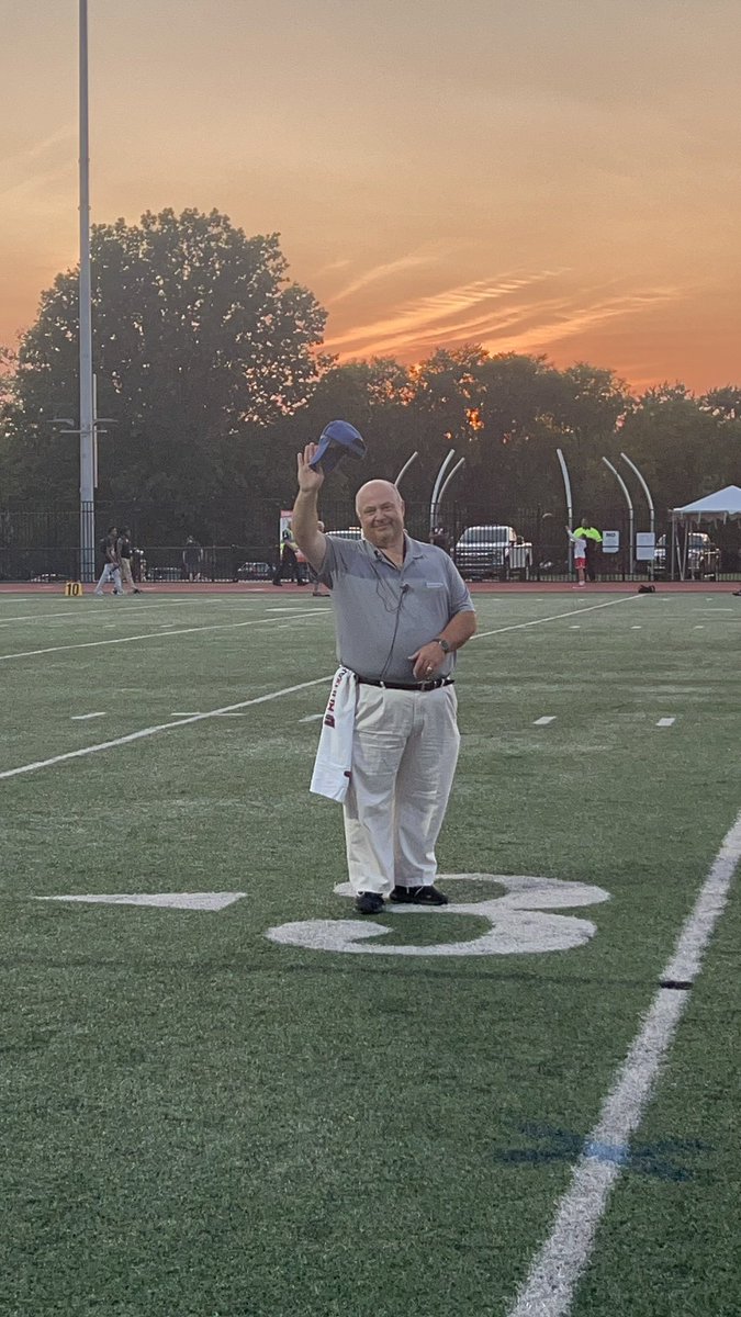 MEconomosAT's tweet photo. Tonight Shaker Heights High School honored Cleveland Clinic Sports Medicine Atheltic Trainer Bob Collins as their honorary Team Captain as he enters into his 34th year at Shaker Heights High School - thank you and congratulations Bob!! https://t.co/4qpYECsUs1