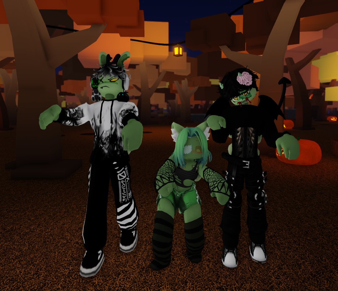 StarSailingC's tweet photo. Matching zombie creators @GalacticArcherX @DeeMewGaming @rabbit_plague https://t.co/bXm56qVJhg