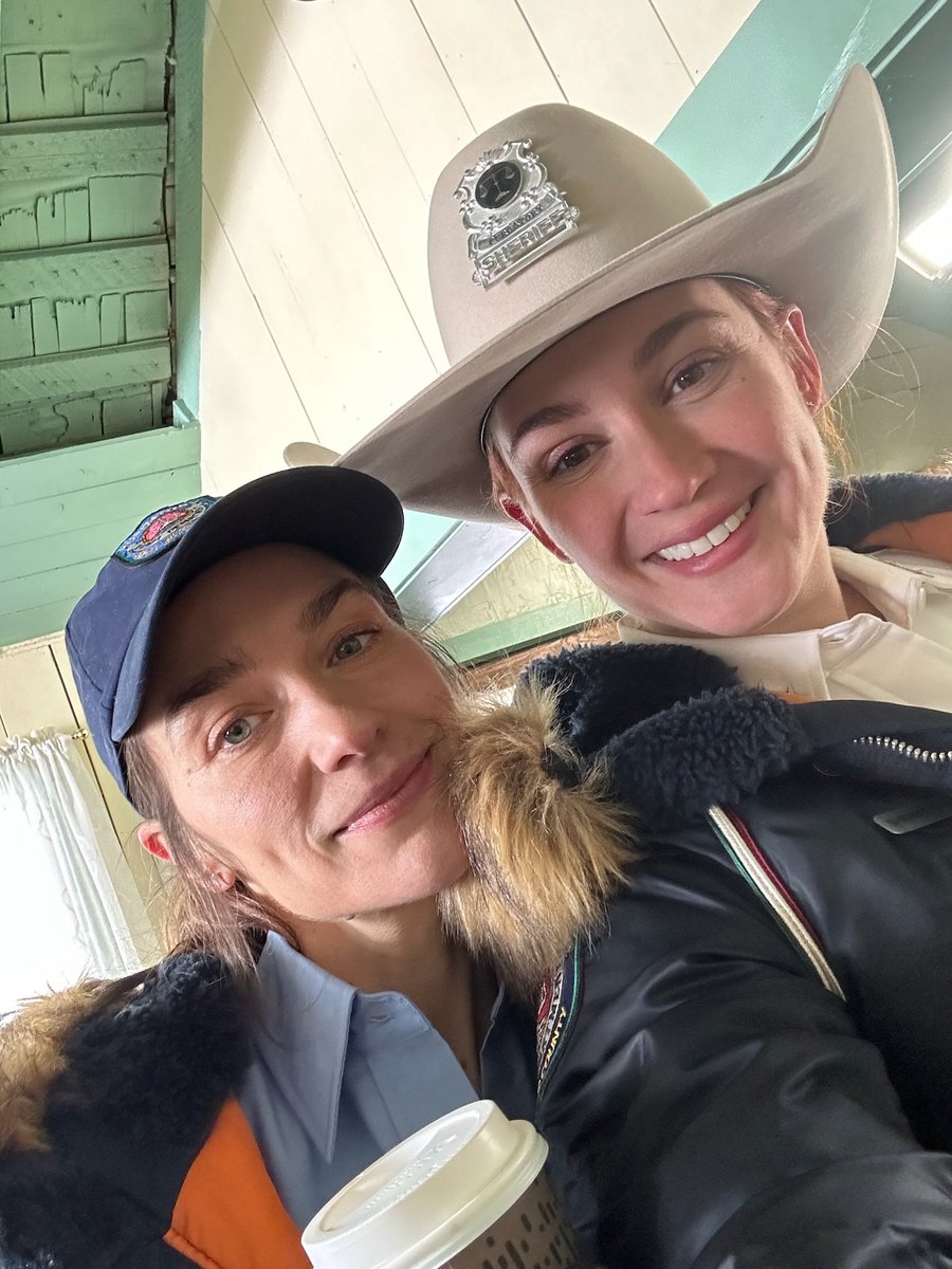 ✌🏼Kat Barrell ✌🏼 tweet media