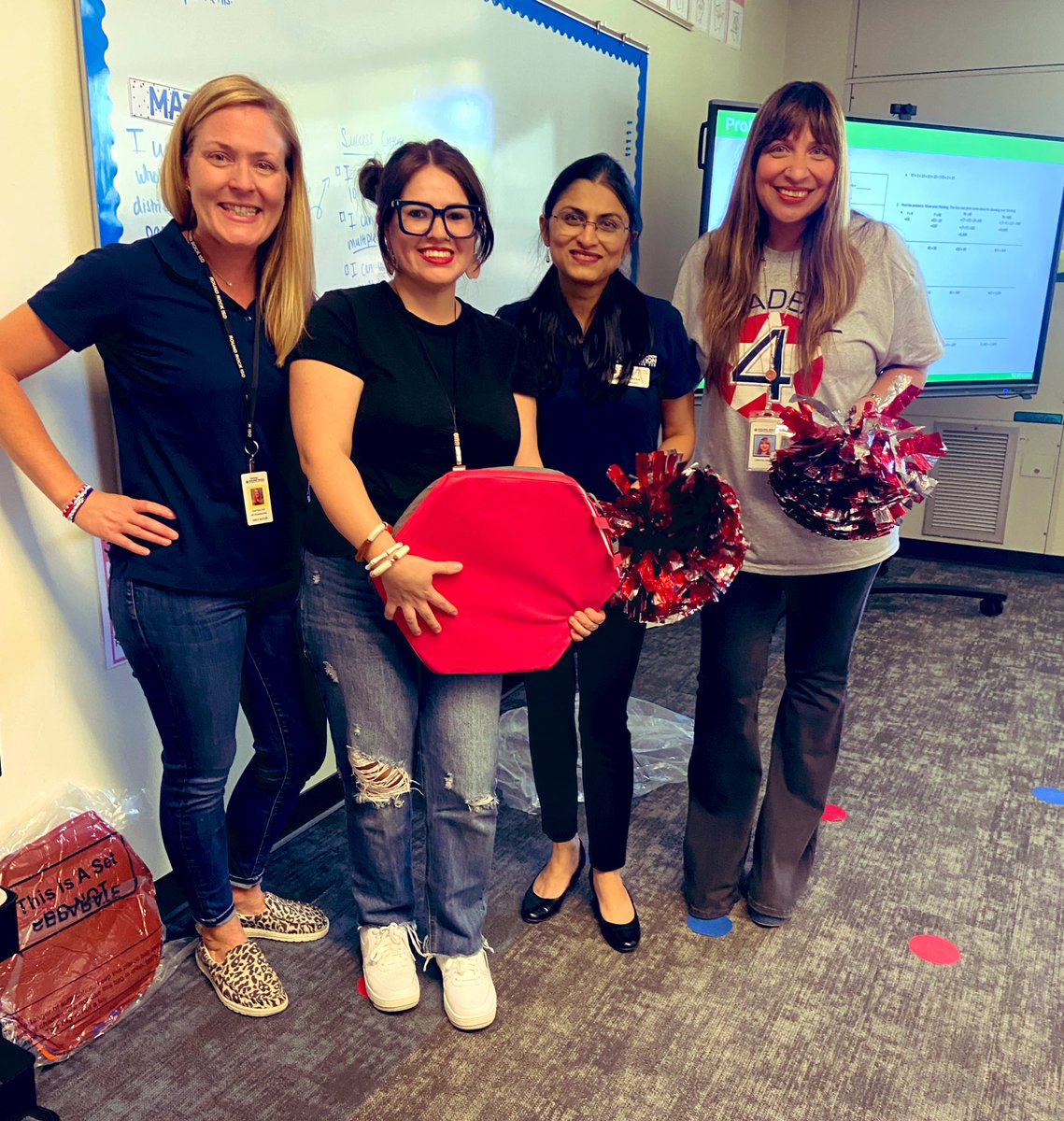 We had another fantastic week <a href="/RobertsonElem/">Vic Robertson Elementary</a>! Roadrunner Pride celebration, Hispanic Heritage Month kickoff, GirlStart launch, and another class grant request fulfilled! <a href="/RoundRockISD/">Round Rock ISD</a>