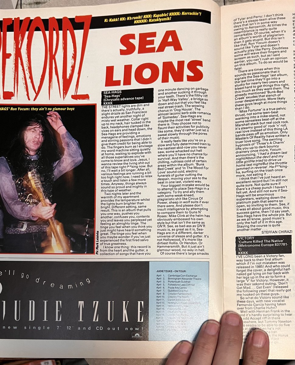 HairMetalGuru's tweet photo. Kerrang 1989 4-star review for the #SeaHags s/t album. https://t.co/8mH7yc8j6v