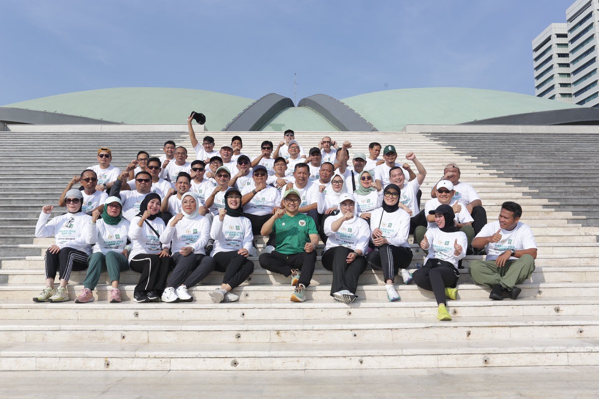 Alhamdulillah, hari ini 68 anggota baru DPR RI akan mulai orientasi. Mulai dari persiapan fisik, mental, materi, konsep, gagasan, dan visi.

Materi-materi pelatihannya mengandung gagasan ideologi politik, etika bernegara dan berbangsa, kapasitas kompetensi legislasi, budgeting