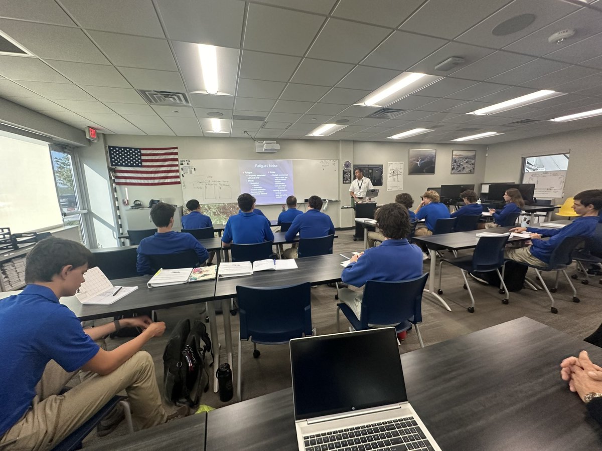 This week we visited WMAA in GR to benchmark &amp; gather data to guide our Aviation Program. Many thanks to Western Michigan Aviation Academy &amp; WMAA Adm/CC Alum Dave Sebuck ‘87 for hosting &amp; explaining your amazing program!
#OnceAShamrockAlwaysAShamrock
#FlyingShamrocks
#WeAreCC