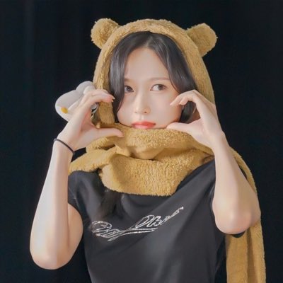 teddy tweet media