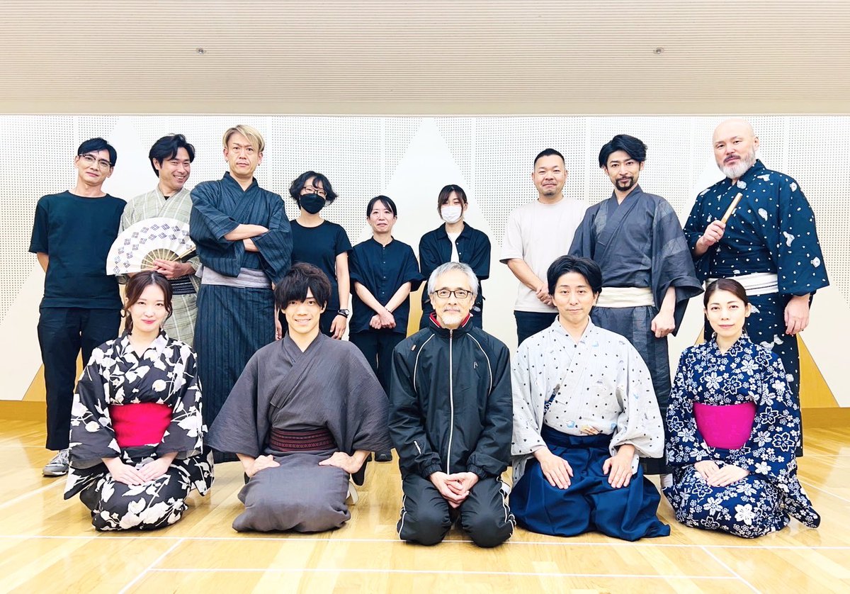 戦国オペラ『本能寺が燃える』
いよいよ大詰めです！

テクニカルスタッフさん達が合流してリハーサルにも更に気持ちが乗ってきました。殺陣もしっかり仕上がってます。

9月20日、21日、おかげさまで完売・満員御礼！どうぞお楽しみに。

#戦国オペラ #本能寺が燃える #ザレジェンド #オペラユニット