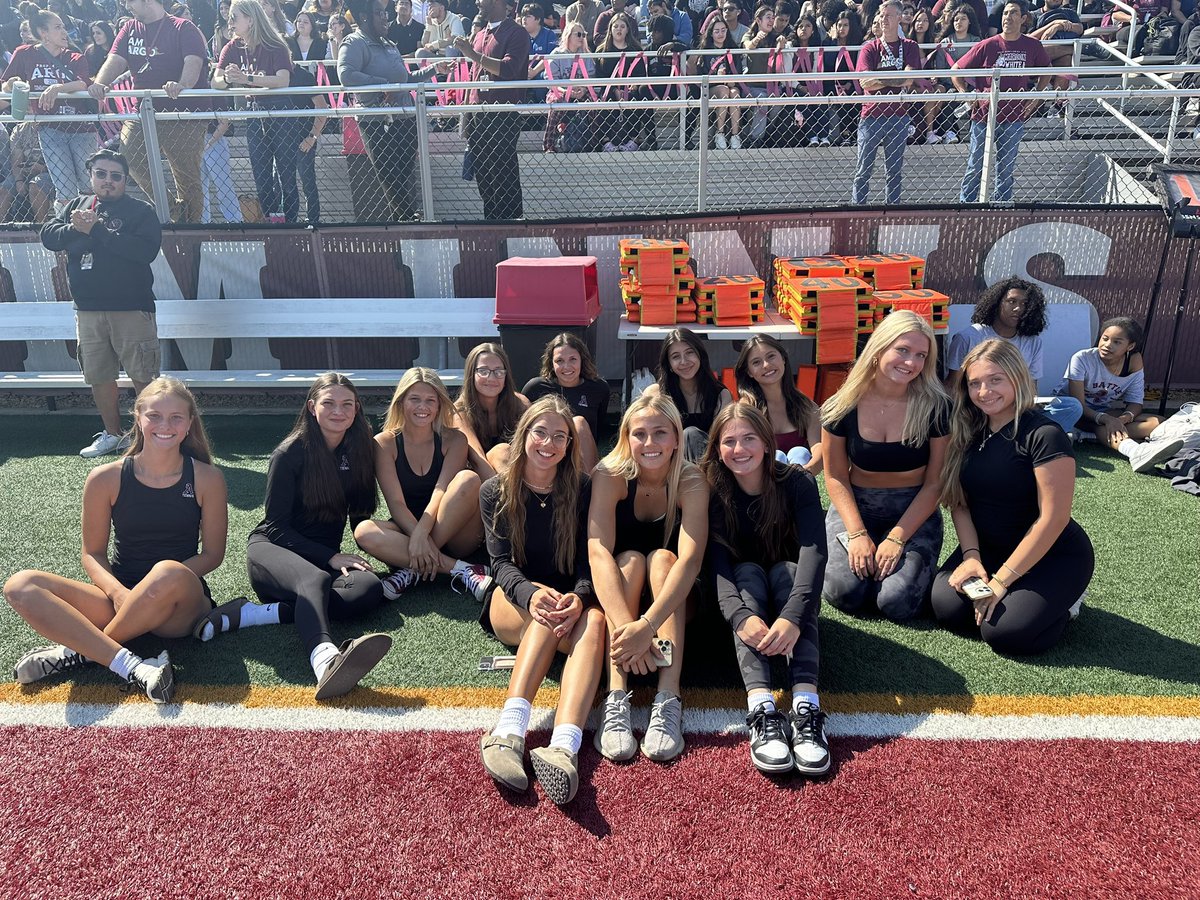 argohs217's tweet photo. Pep rally #argohoco24 https://t.co/8nKkE8MZh5