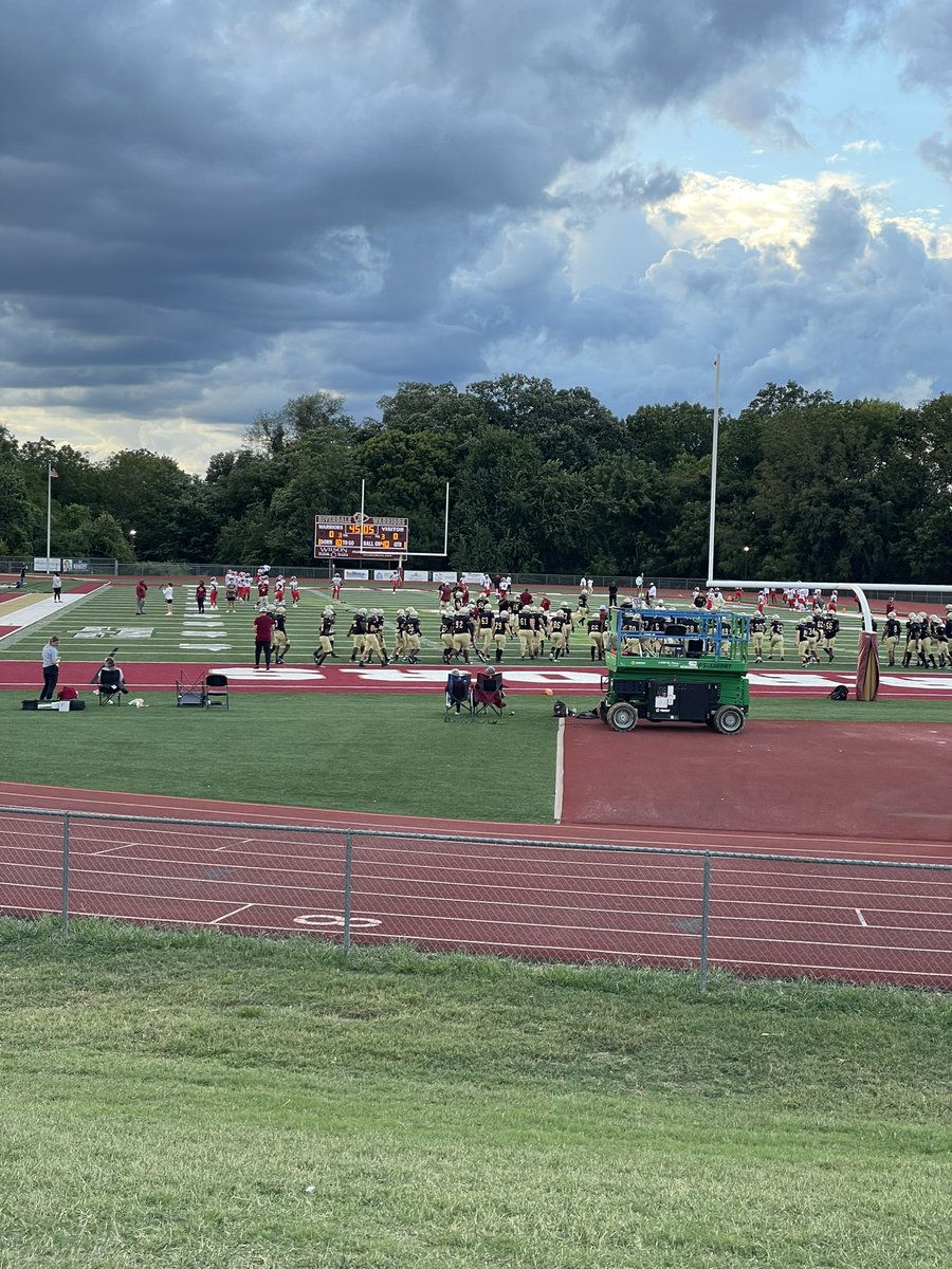 Best Friday night view in the state! <a href="/RHS_WarriorsFB/">Riverdale Football</a> <a href="/RiverdaleHighTN/">Riverdale HS</a>