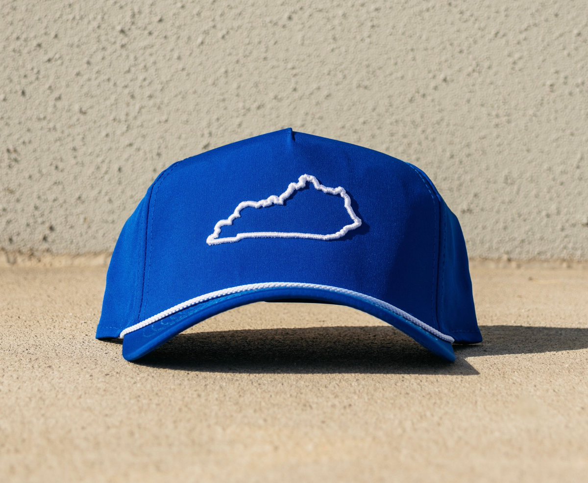 StateLineCo's tweet photo. Which one looks better? 

Follow, Tag 3 friends, and RT to be entered. 

Ends tomorrow night after the Tennessee game. You get to pick your hat &amp; there will be two winners. https://t.co/u88ZEqG8gS