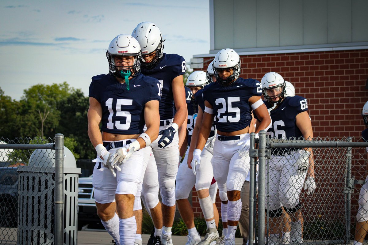 MVJaguar's tweet photo. Ready for the show

#BorderShowdown #1-0 https://t.co/xP3hwxfjC5