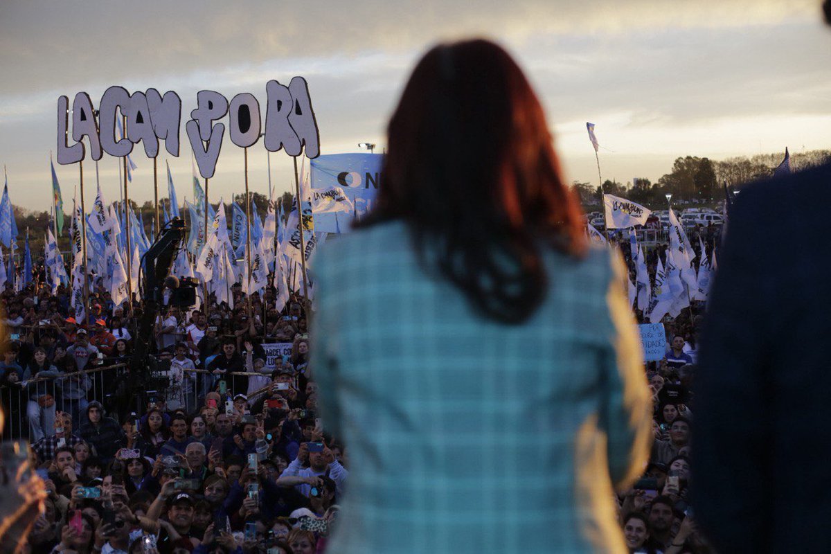 Cristina Kirchner (@cfkargentina) on Twitter photo Necesitamos volver a sentir la cooperación y la solidaridad. Necesitamos llevar una palabra de aliento. Tenemos problemas graves... ¿qué les voy a contar? Como el avance del narcotráfico termina siendo una salida laboral para muchos jóvenes muy pobres. Tenemos que ponerle el Necesitamos volver a sentir la cooperación y la solidaridad. Necesitamos llevar una palabra de aliento. Tenemos problemas graves... ¿qué les voy a contar? Como el avance del narcotráfico termina siendo una salida laboral para muchos jóvenes muy pobres. Tenemos que ponerle el