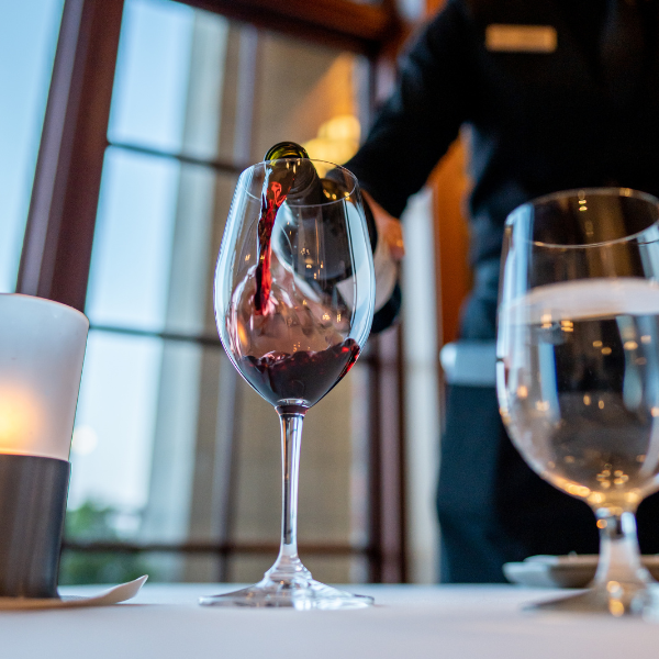 Raise a glass with us as we celebrate truly outstanding British Columbia winemaking 🥂

Relive the best moments of our recent Winemaker’s Dinner season with a 'Grand Finale' evening where the finest wines from the series are paired with a five course menu.
bit.ly/3XF8ErO