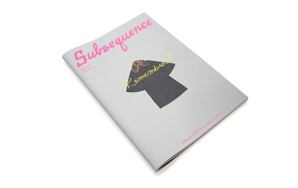【発売中】
Subsequence Magazine vol.7
4,950円 (税込)

サブシークエンスマガジンの最新号。

今号のテーマは「Remember？」
時代の流れの中で消えていきそうな個人のごく小さな歴史についてのインタビューや写真を収録。

store.shopping.yahoo.co.jp/nara-tsutayabo…
