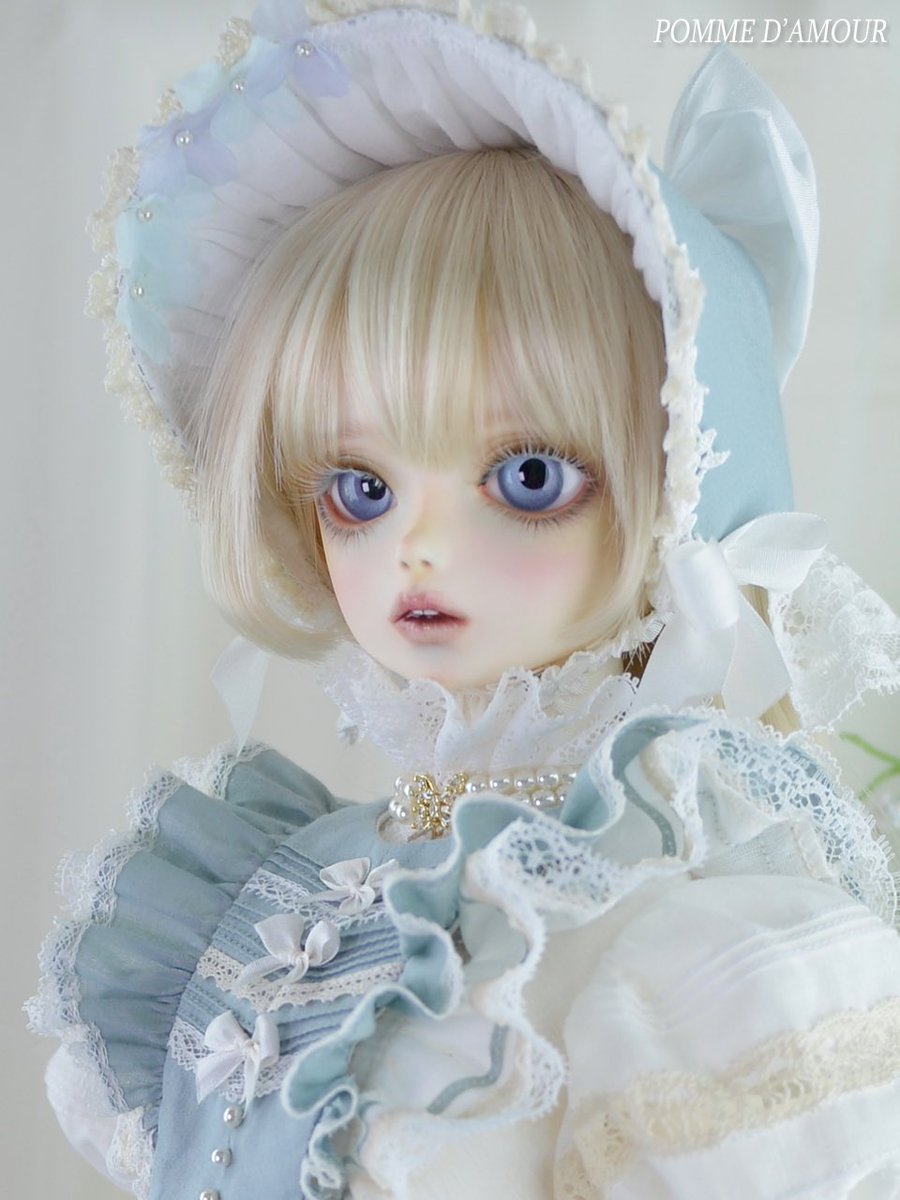 스딩메이 이뻐요..
돌체벨라 안구도 너무 투명 영롱하고 아름다운..!