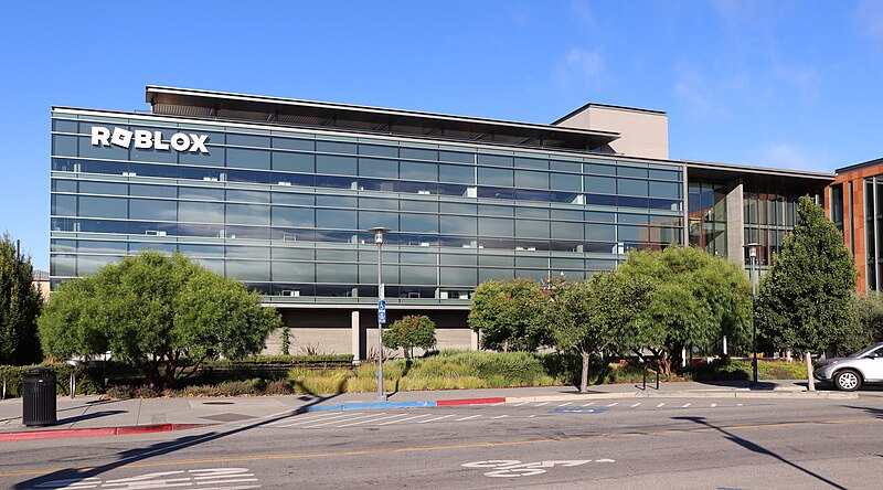 Bloxy_News's tweet image. Effective January 1, 2025, Roblox will officially move their corporate headquarters to the new location at 3150 S Delaware St, San Mateo, CA (image 1).

The location at 970 Park Place (image 2) will no longer belong to Roblox Corporation after January 1st.
