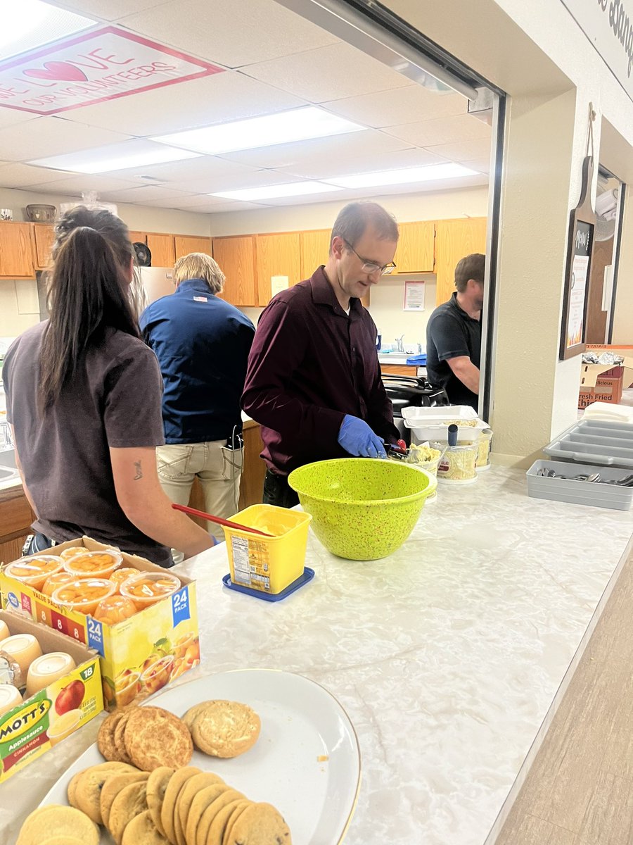 Kristi Noem tweet media