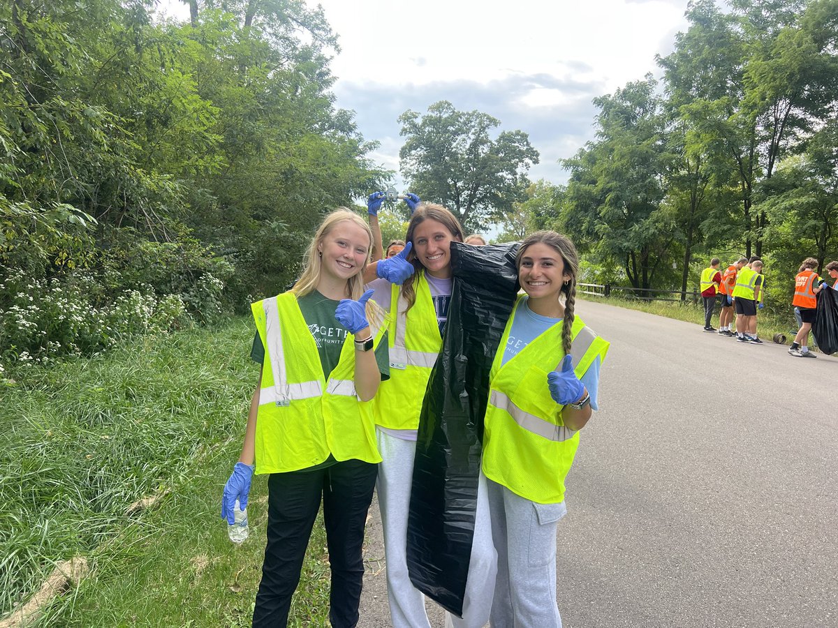CRXavier_XC's tweet photo. Today’s practice looked a little different than usual! Our team spent time in the community cleaning up roadsides near Xavier. #Xceptional #GoSaints #WeAreXavier https://t.co/DKVZqCjT22