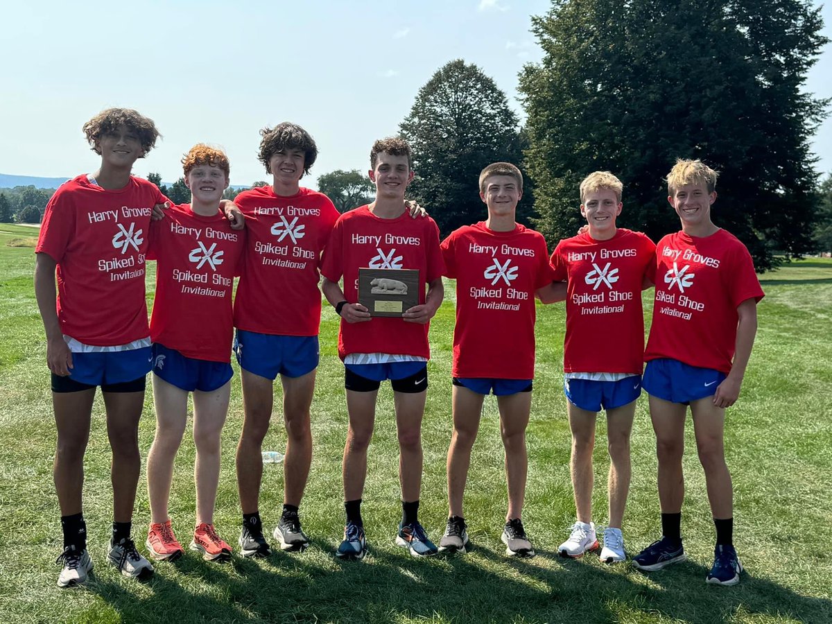 hasd_athletics's tweet photo. Congrats to the Hempfield Area Boys XC team for placing 3rd at today’s Spiked Shoe Invitational at Penn State University! Juniors Ryan Ewing (17th) &amp; Jonathan Stetchock (19th) finished in the Top 20. And congratulations to junior Chesnee Smith for finishing 16th in the Girls 5K. https://t.co/9sPZZkGNcZ