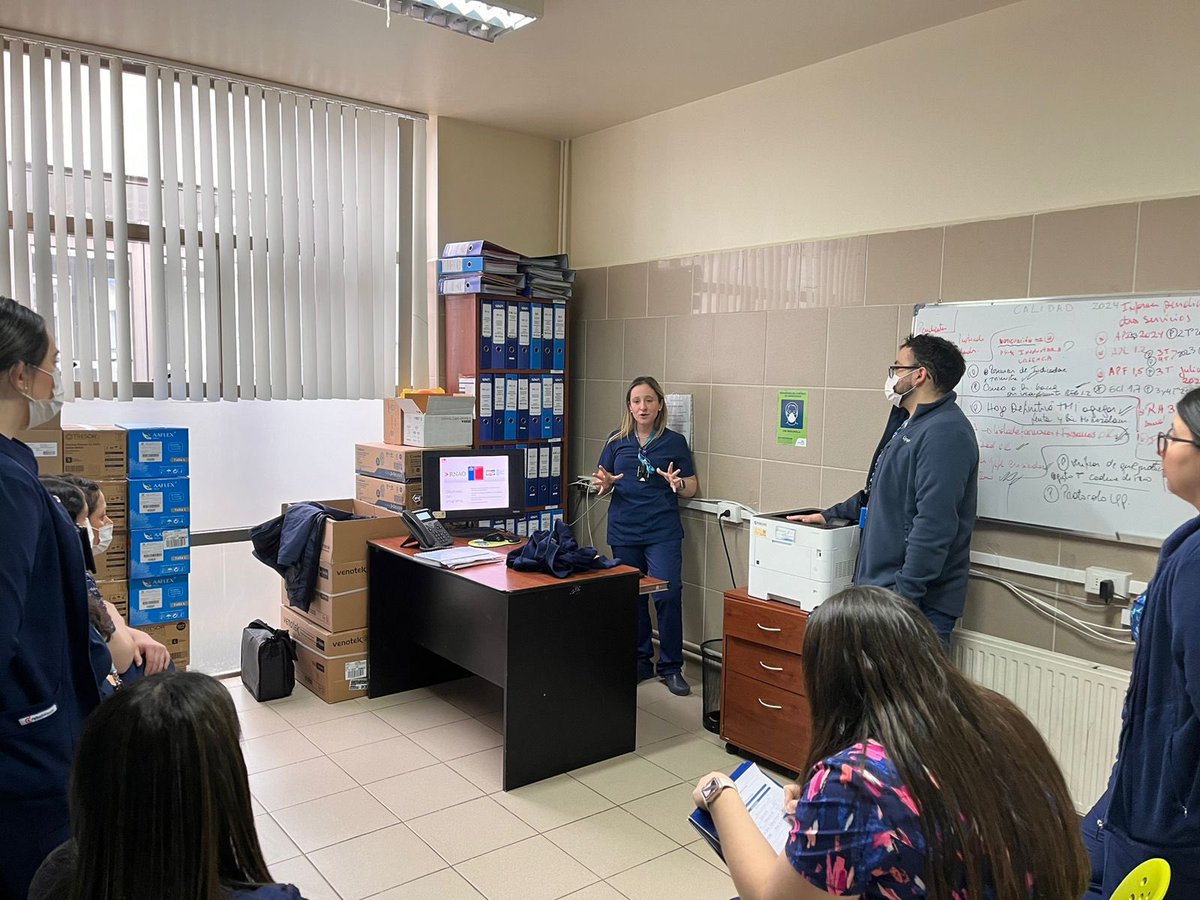 RNAO_HBSJO's tweet photo. Difundiendo y Capacitando a los enfermeros de la Urgencia Adulto.
Captando Champions y presentando nuestro Nuevo Protocolo de prevencion de LPP
#BPSO #RNAO #StopLPP #Norma234 #Protocolo #Cuidados #GCL @DorisGrinspun @RNAO @ministeriosalud https://t.co/XSaFudwHmS