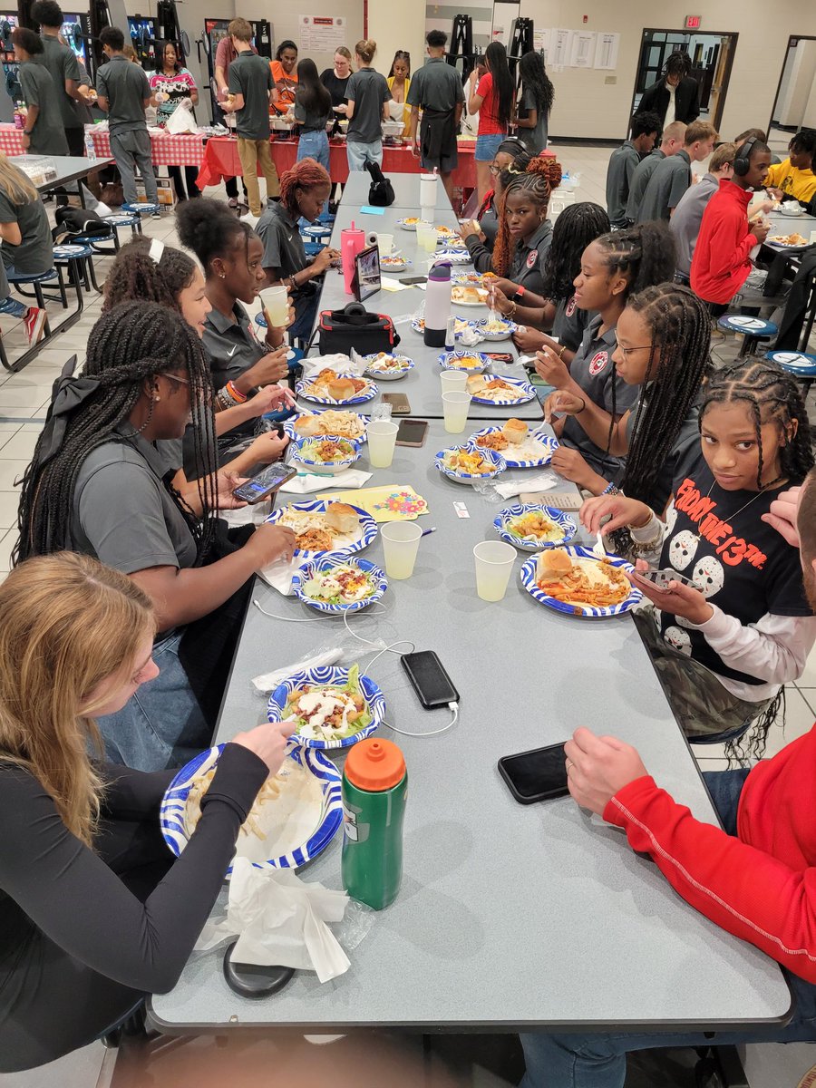 Team pasta dinner <a href="/AHSTigersTFXC/">Archer Track and Field and XC</a>  #Tigermindset