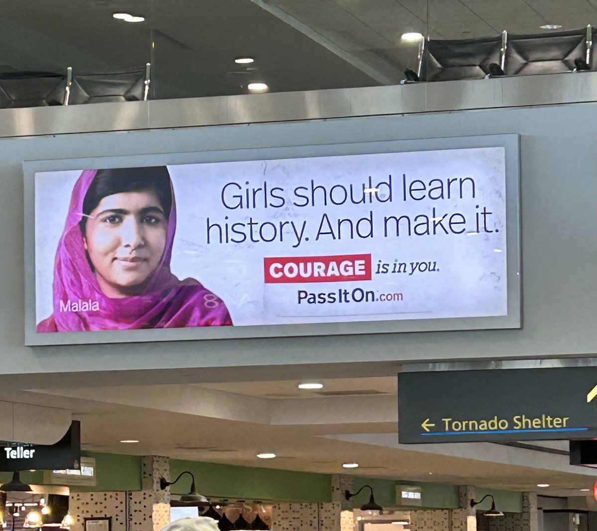 Gal22Sunshine's tweet photo. #LetWomenSpeakUp #EducateGirls #EducationIsEssential #WillNotGoBack https://t.co/5wVI08ZJG9