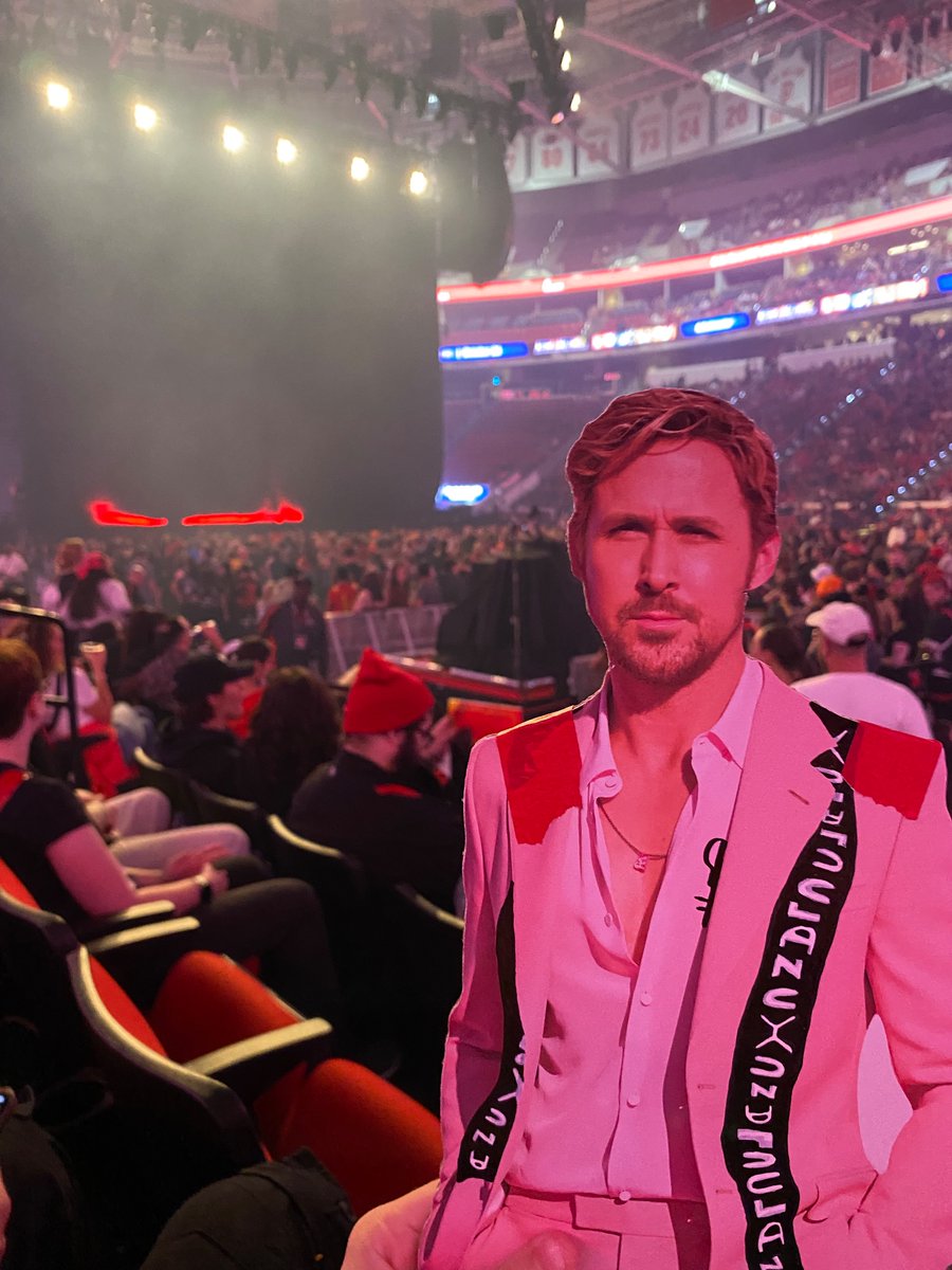 bohemianpilot's tweet photo. he’s ready for #clancyraleigh https://t.co/uBn38wt7sw