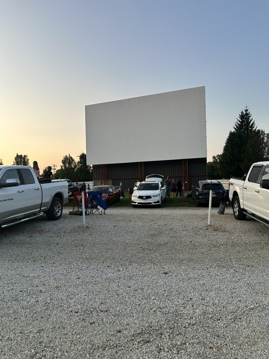 Tom Bratten tweet media