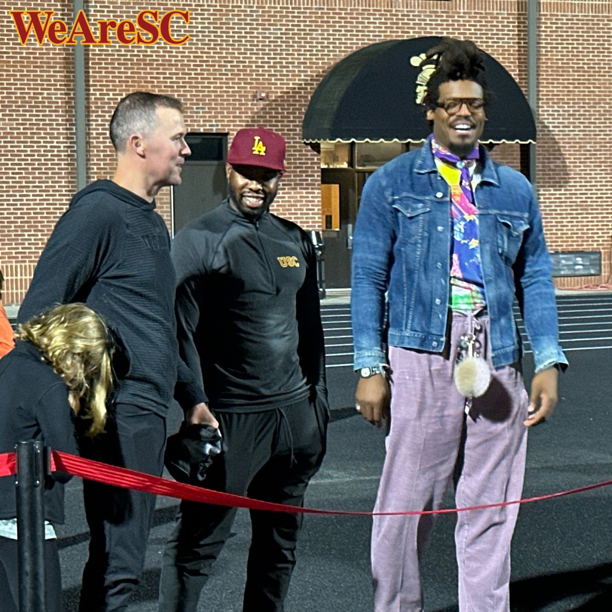 SSchraderOn3's tweet image. Lincoln Riley, Doug Belk &amp;amp; Cam Newton at Carrollton vs Gainesville❕✌🏼 @On3USC @On3Recruits