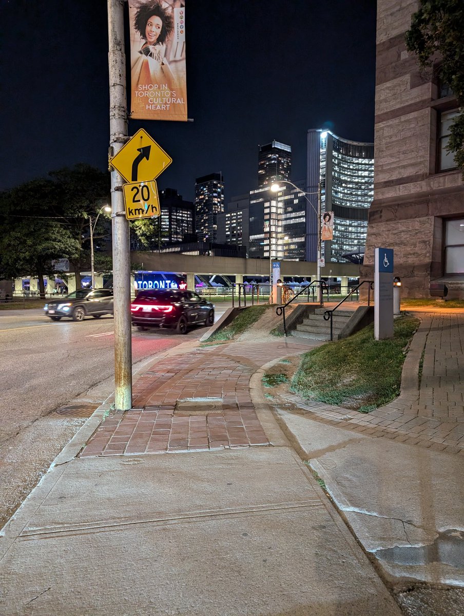 Charles Blaquière tweet media