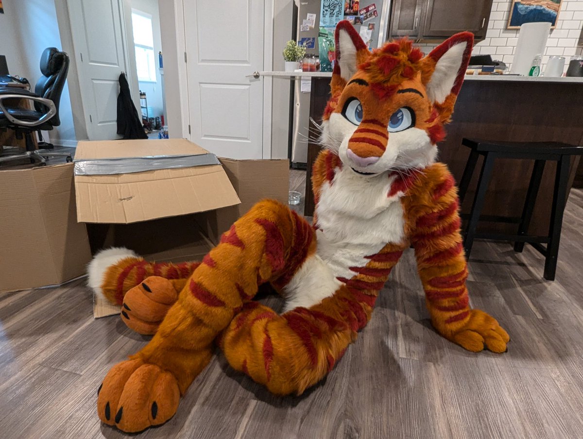 ๐พ Roury ๐พ ๐ FWA (@rourythecat) on Twitter photo ๐ HEโS HERE ๐
โฆand on #FursuitFriday!
Made by <a href="/nukecreations/">โข๏ธNuke Creationsโข๏ธ</a> ๐ HEโS HERE ๐
โฆand on #FursuitFriday!
Made by <a href="/nukecreations/">โข๏ธNuke Creationsโข๏ธ</a>
