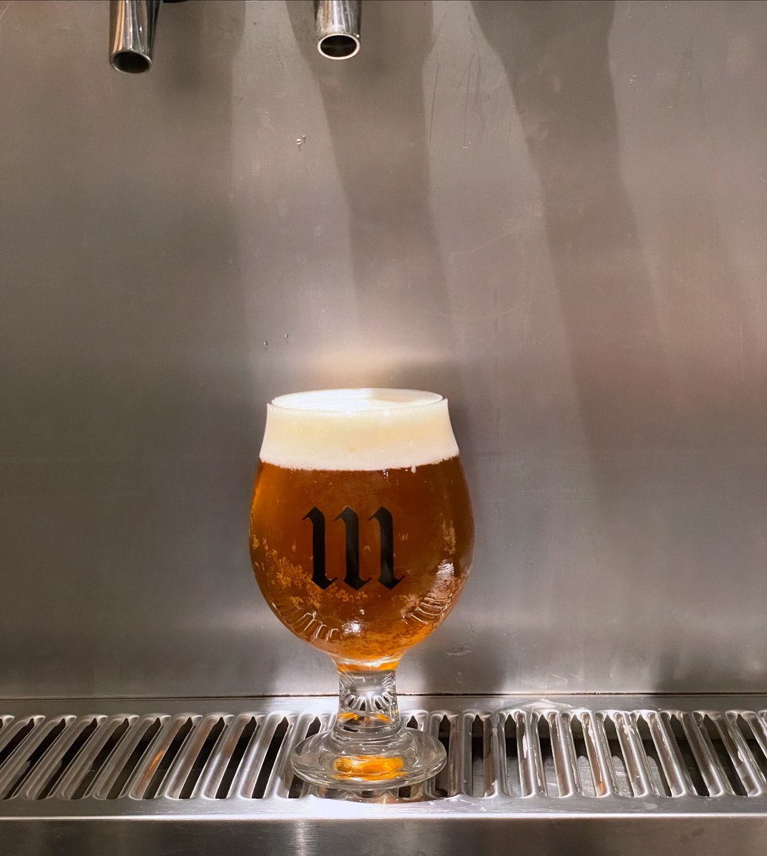 新しいビールが繋がりました。

Debbie’s / Be Easy Brewing 
style:American Pale Ale
ABV:6.0%

HOPの強い香りと苦みが感じられ、後味までも美味しいIPAをおもわせるペールエールです。

(HPより)

#111 #111coffeeroastery #大崎カフェ #クラフトビール