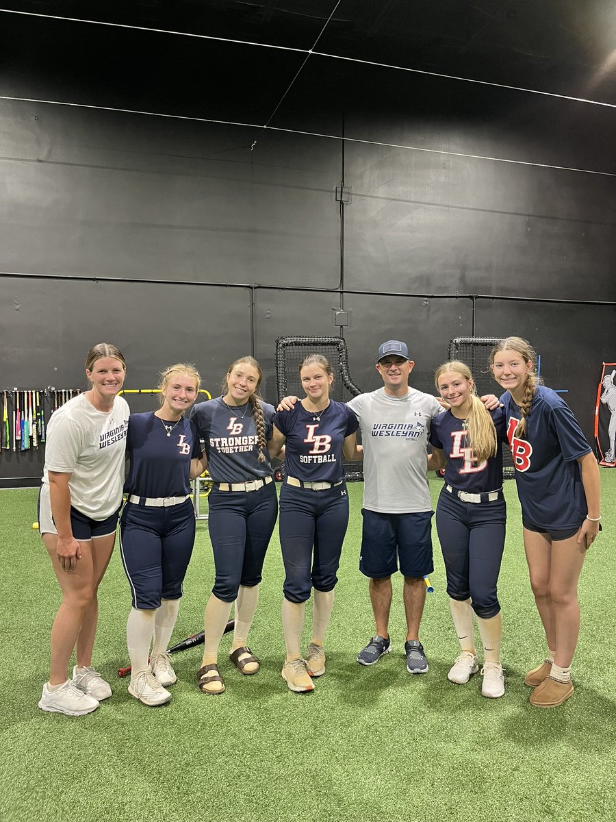 Thank you <a href="/VWUSOFTBALL/">Va Wesleyan Softball</a> for coming and getting some work in with our girls!!