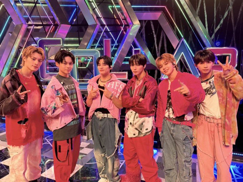 sbc_grXB1506p's tweet image. OCTPATHさん #SLT2023 で2番目に
ライブされて出番早くない？って
思ってたらこのあと大阪？で仕事
ハードスケジュールにΣ(ﾟдﾟ；)

その時初めましてだったけど
歌もダンスもかっこよかった！

 #コラボレーションOCTPATH 
#OCTPATH 
#ONENONLY #ワンエン